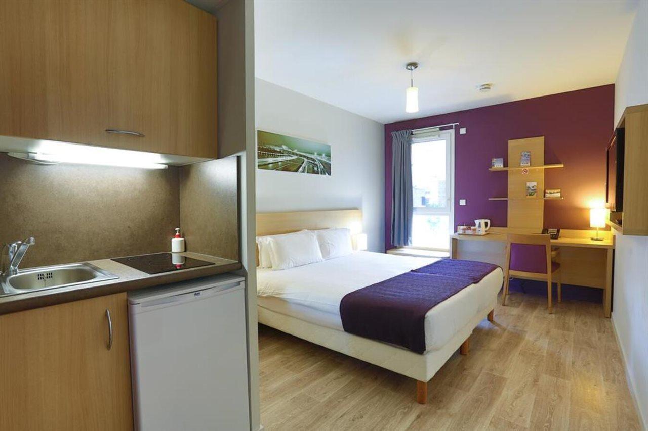 Eastlodge Lyon Est Eurexpo Saint-Priest (Rhone) Quarto foto